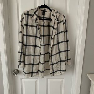 H&M black and white plaid flannel button down 14